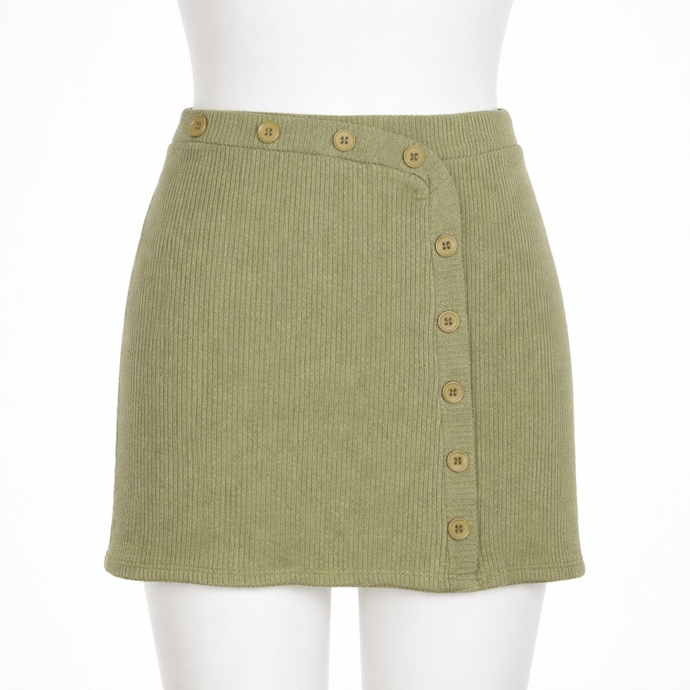 Urban outfitters Claira Olive sage ribbed buttons Mini Skirt size medium NWT